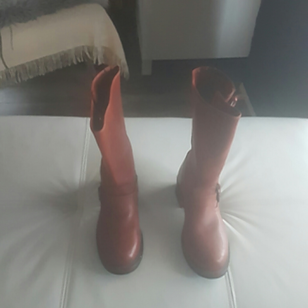 Frye enginner boots